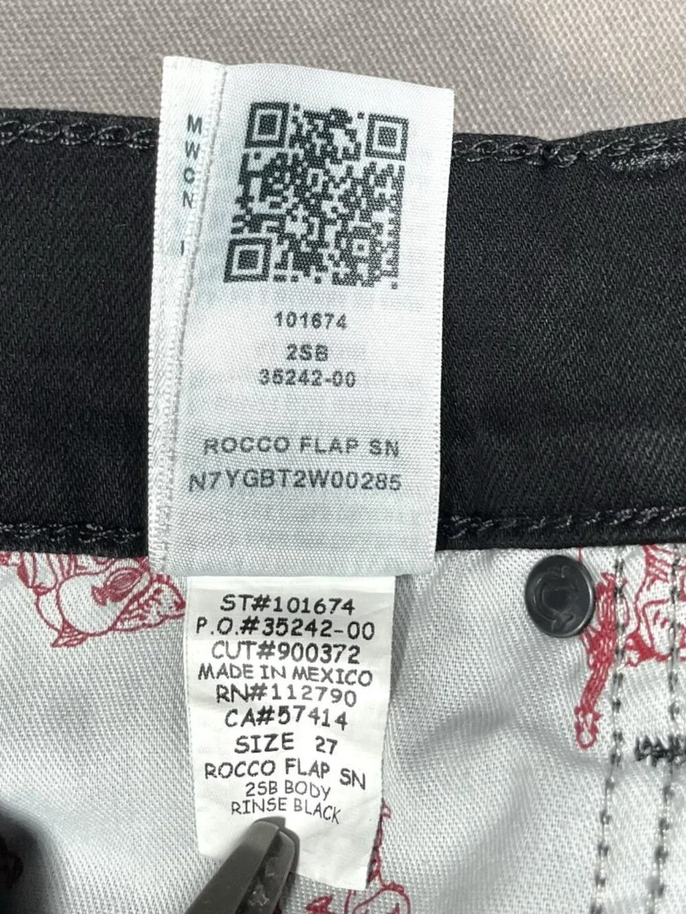 True Religion Rocco Relaxed Skinny Flap Pocket Black Jeans - Men Size 27 X 33